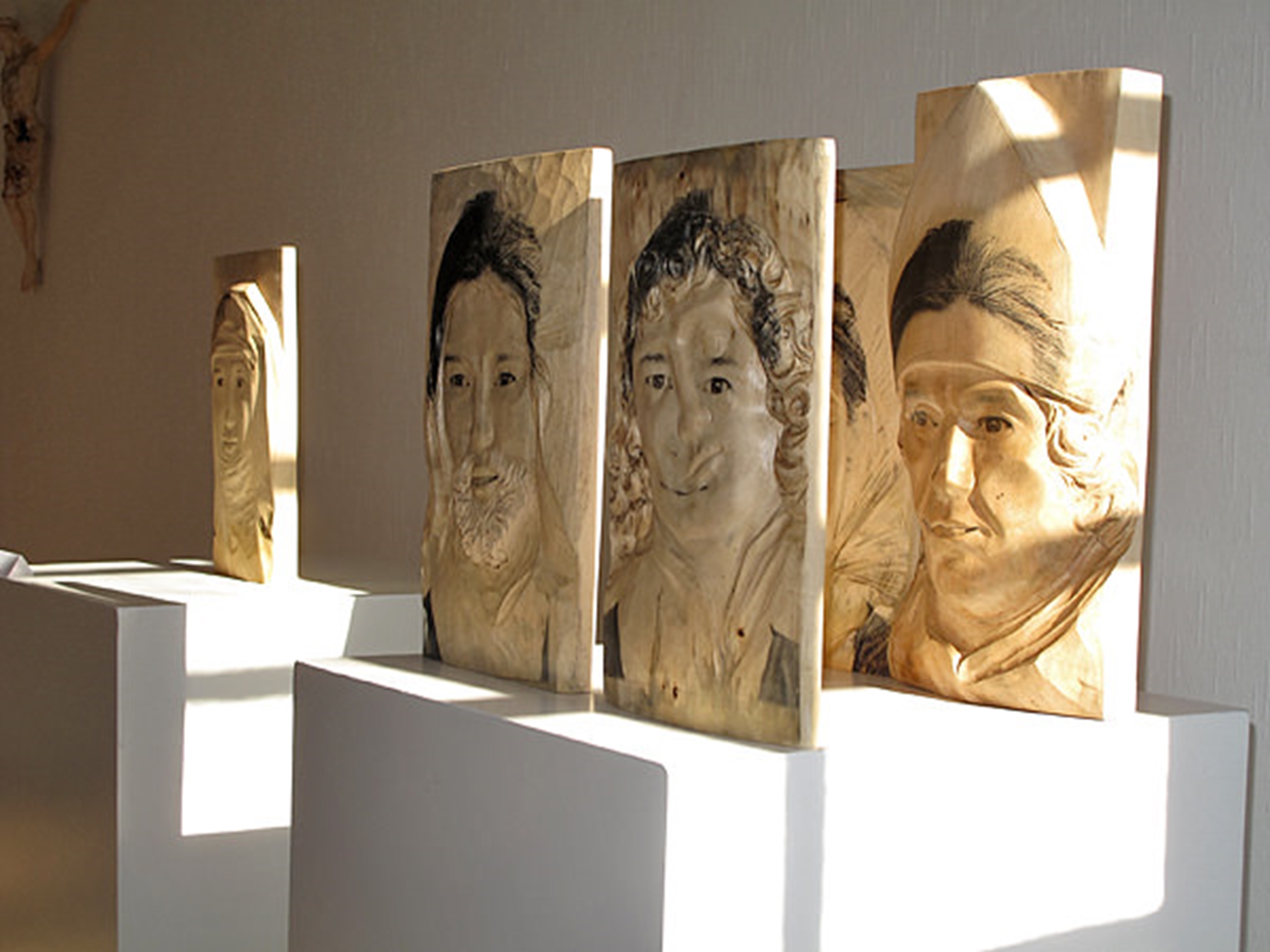 werke_portraits_ausstellungsansichten-02